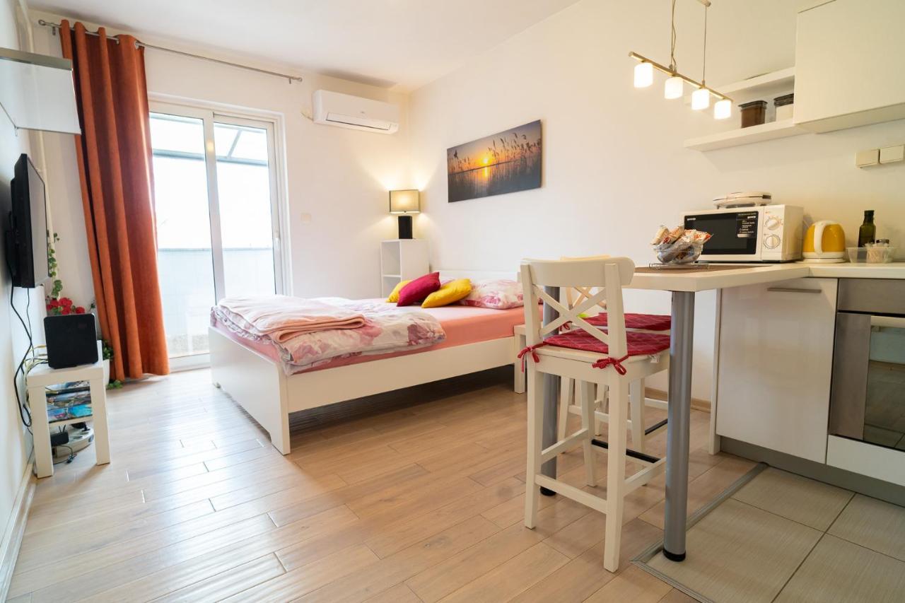 Studio Apartment Goga Zadar Buitenkant foto